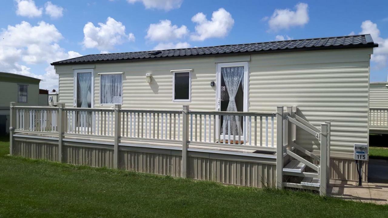 6 Berth Silver Beach Oasis Large Veranda Инголдмелс Екстериор снимка