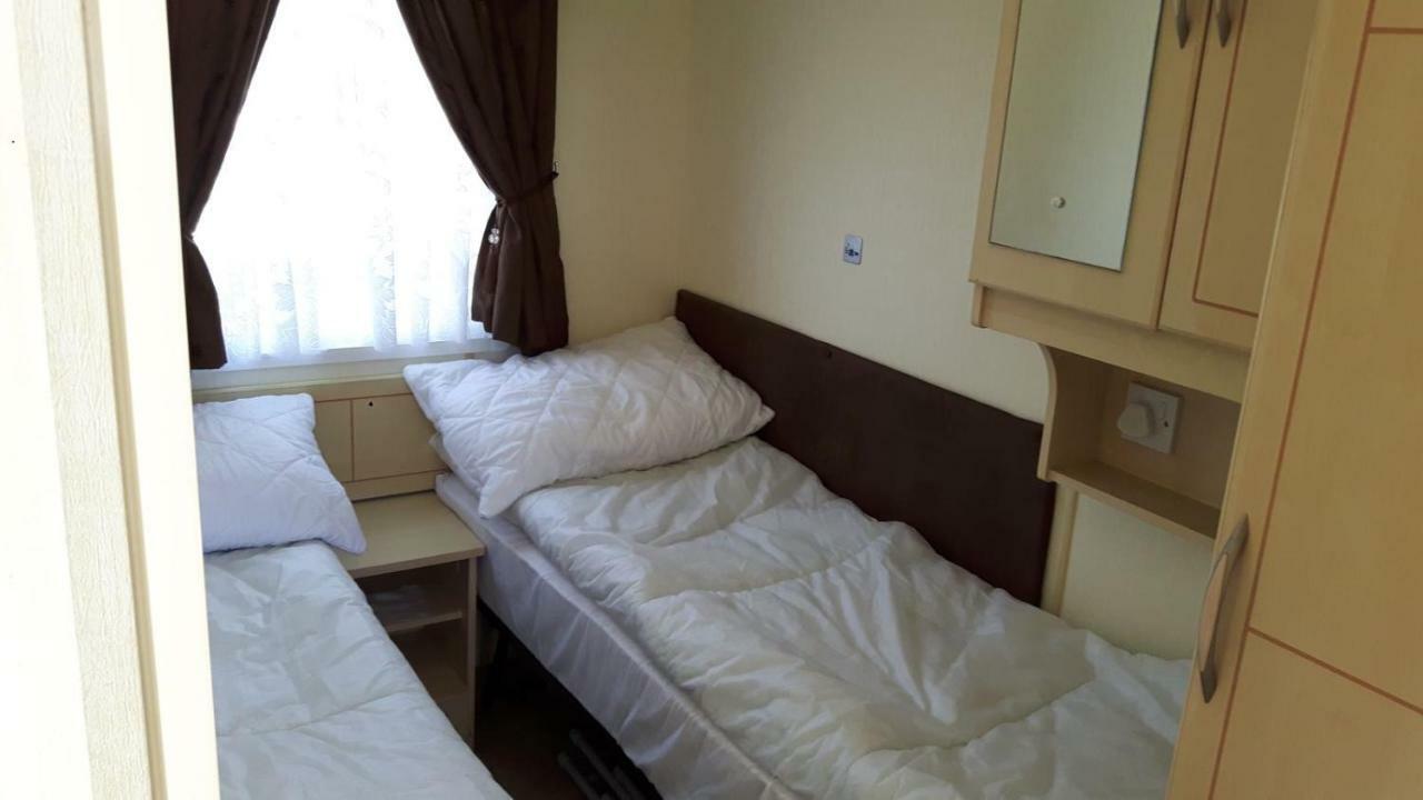 6 Berth Silver Beach Oasis Large Veranda Hotel Инголдмелс Екстериор снимка