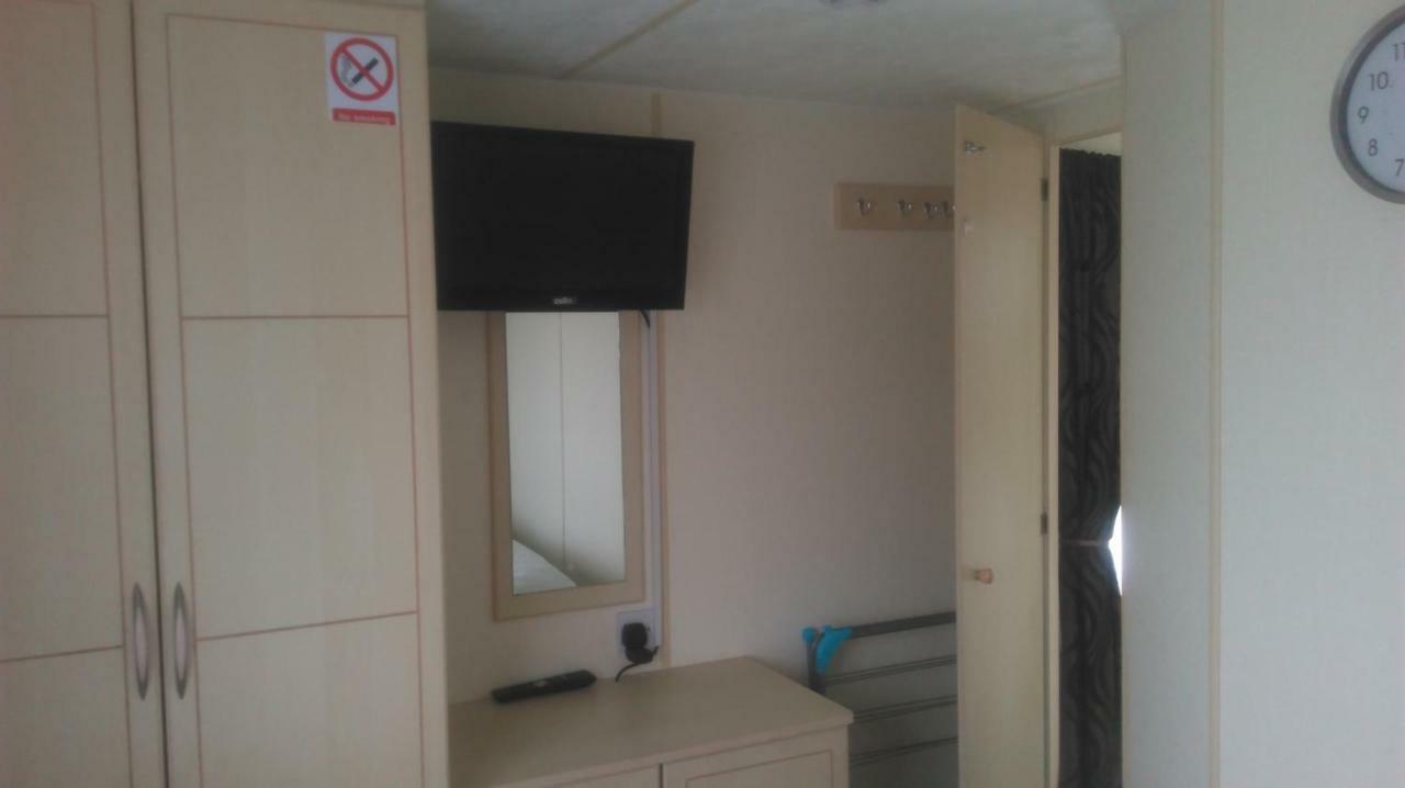 6 Berth Silver Beach Oasis Large Veranda Инголдмелс Екстериор снимка